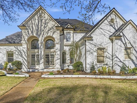 2nd image of 1813 Farish Downs Ct