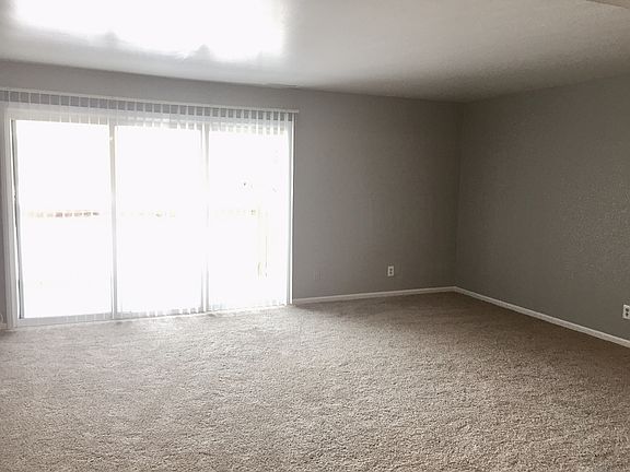 2nd image of 2876 Marshall Ave SE APT 7E