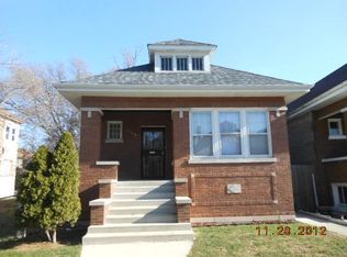 6943 S Maplewood Ave, Chicago, IL 60629
