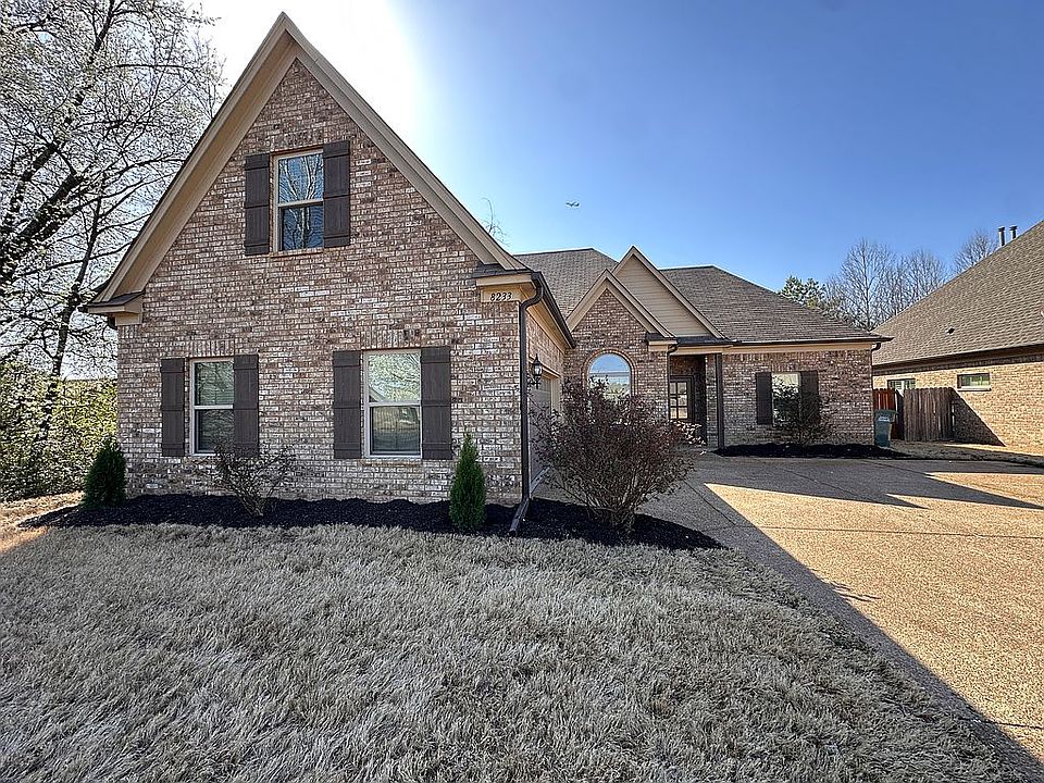 1st image of 8233 Ashton Ln