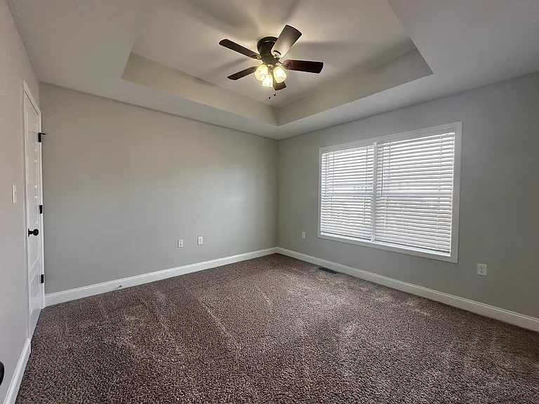 450 Villa Way #450 — Photo 6