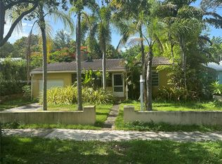 1535 Dewey St, Hollywood, FL 33020