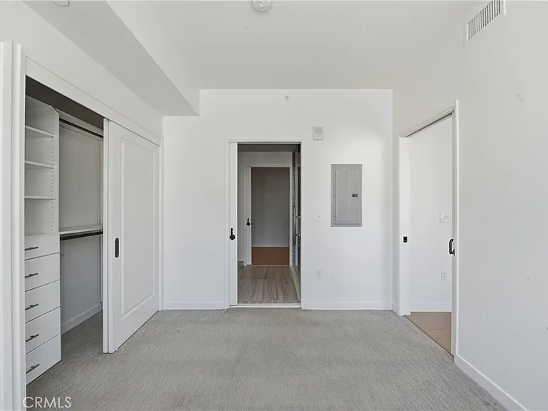 1050 S Grand Ave #708 — Photo 17