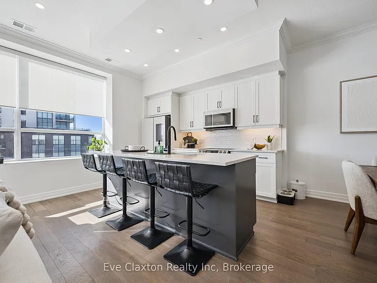 1880 Gordon St E #204 — Photo 9