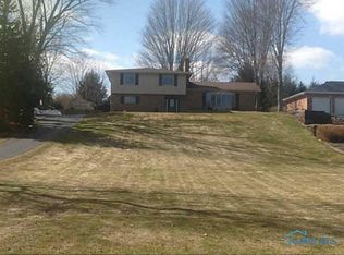 6448 N River Rd, Waterville, OH 43566