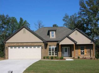 119 Daffodil Ct, Prattville, AL 36067