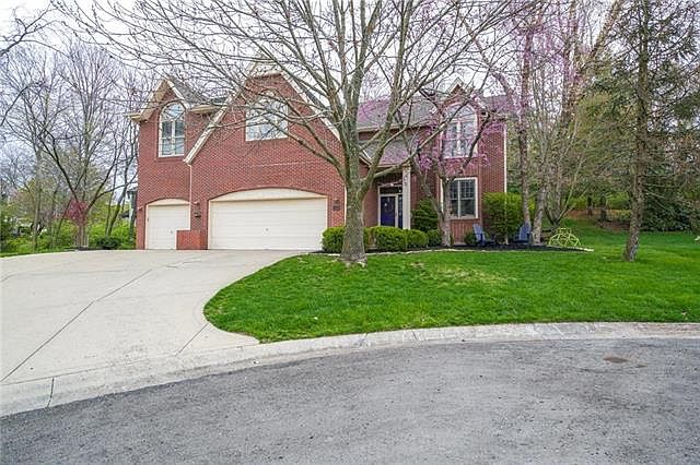 1st image of 8113 NW White Oak Ct