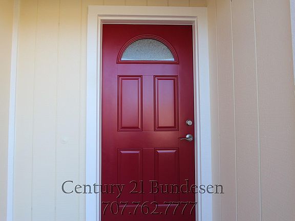 2nd image of 466 Shannon Ct