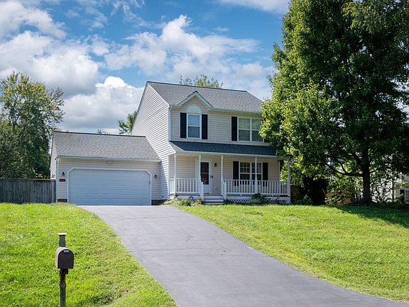 2nd image of 10718 Peach Tree Dr