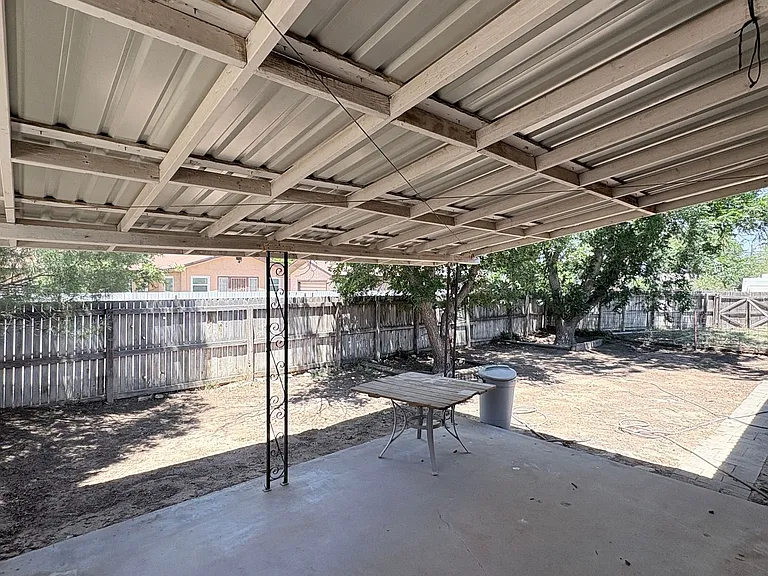 305 Swinging Spear Rd — Photo 15