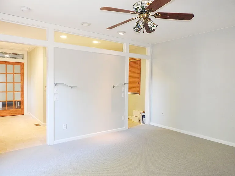 760 Oneida St — Photo 10