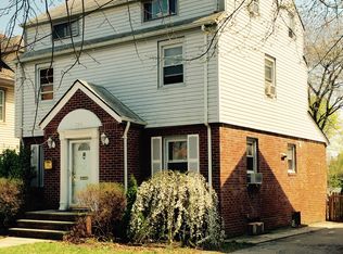330 Lowell Ave, Floral Park, NY 11001