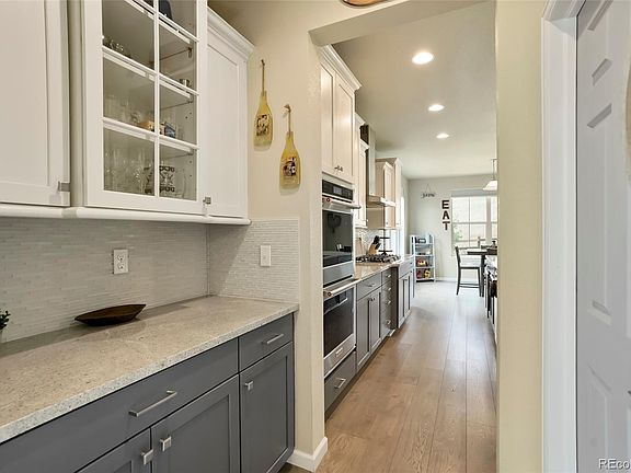 5th image of 8625 Yucca Street