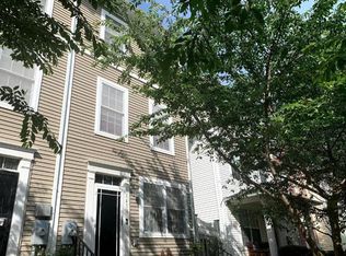 1418 Shippen Ln SE #3, Washington, DC 20020