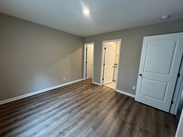 209 Mountaindale Dr — Photo 13