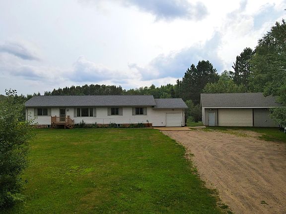 3rd image of 20206 Timberlodge Rd