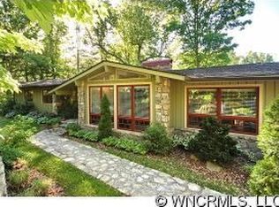 390 Windsor Rd, Asheville, NC 28804