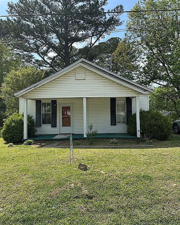 1st image of 271 Browning Ave