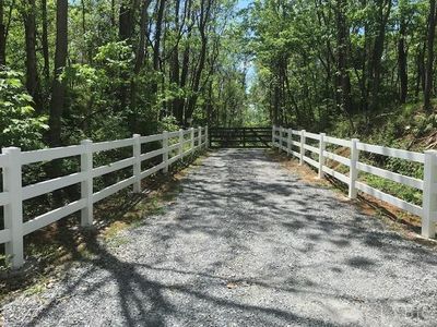 687 Elon Rd, Madison Heights, VA, 24572