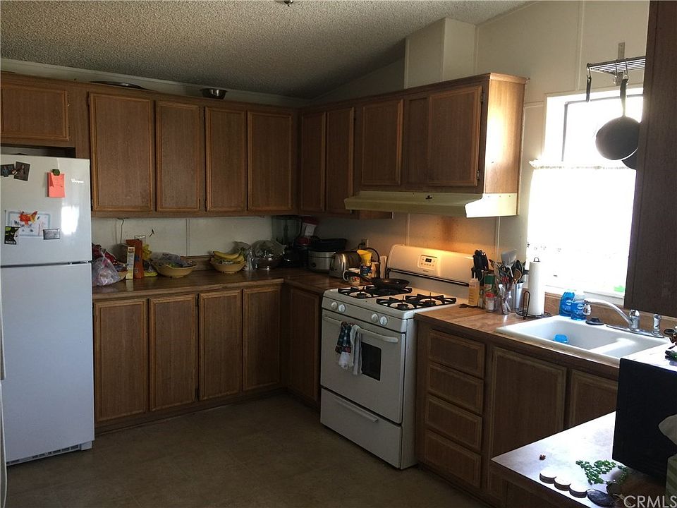 2nd image of 4080 Pedley Rd Spc 32