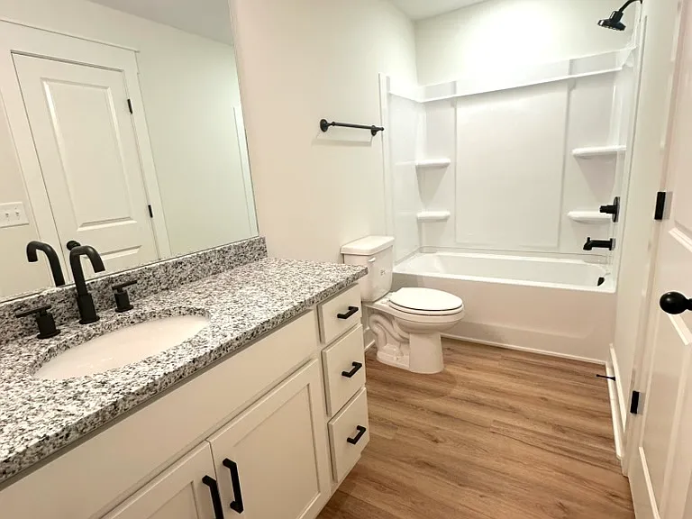 343 Woods Rd #A — Photo 7