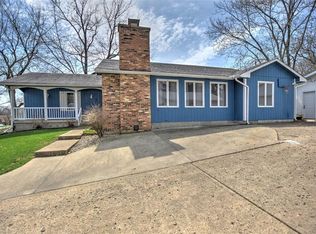 323 N 35th St, Decatur, IL 62521