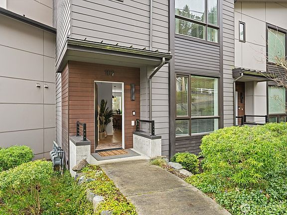 2nd image of 18115 65th Avenue NE #102