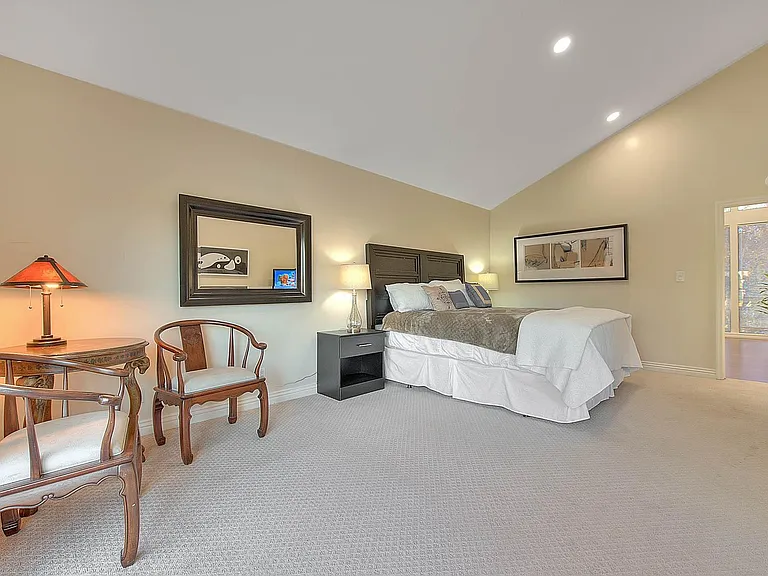 3800 Weatherly Cir — Photo 34