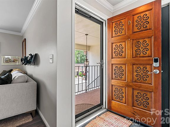 3rd image of 3520 Colony Rd APT D