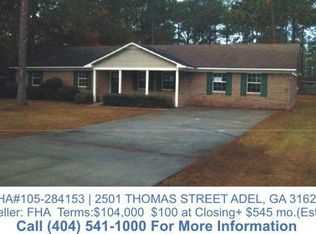 2501 Thomas St, Adel, GA 31620