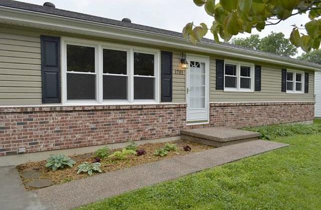 1st image of 1701 NE 76th Ter