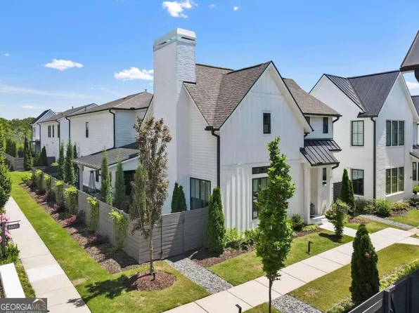 6981 Merlin Ln, Alpharetta, GA 30005