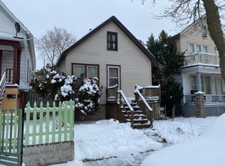 2140 S 15th St, Milwaukee, WI 53215