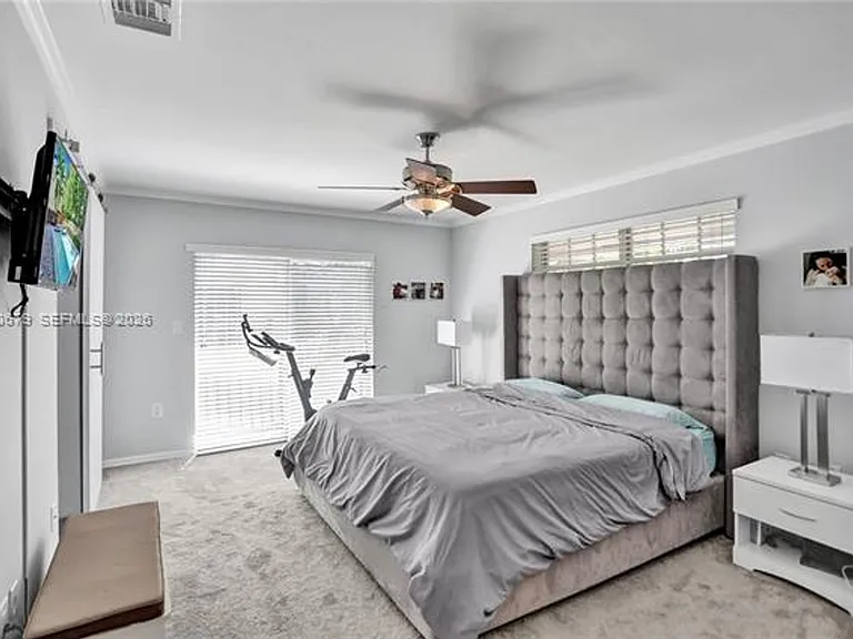 3135 Gifford Ln #3135 — Photo 12