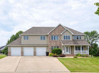 3999 15th Ave S, Grand Forks, ND 58201