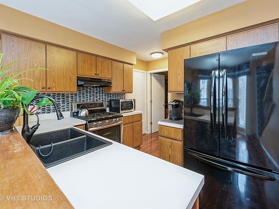 4th image of 888 N Shady Oaks Dr Unit 888