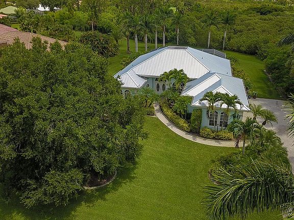 3rd image of 10327 SW Whooping Crane Way