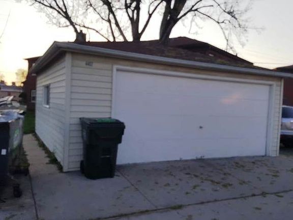 4th image of 4417 Eberly Ave