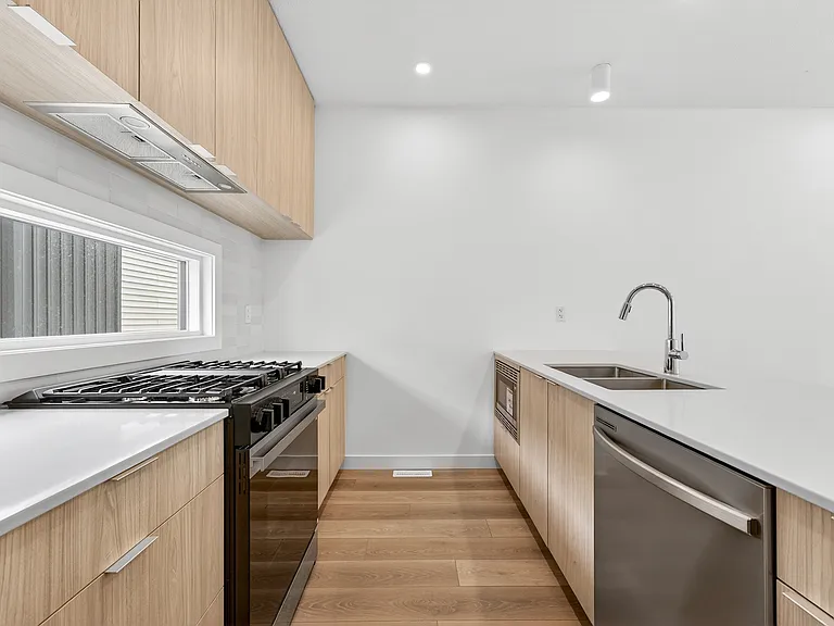 13516 115th Ave NW — Photo 70