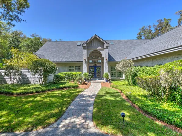 4 Sweetwater Oaks Dr, Fernandina Beach, FL 32034