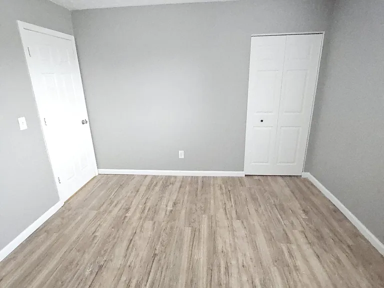 619 Root Rd — Photo 23