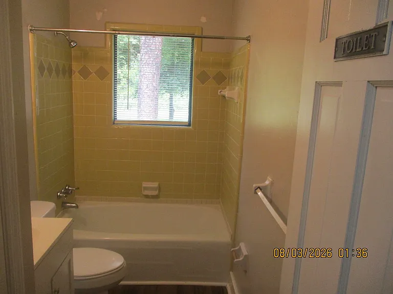 1925 W Whitney Ave — Photo 11