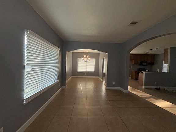 2nd image of 13122 Kingston Point Ln