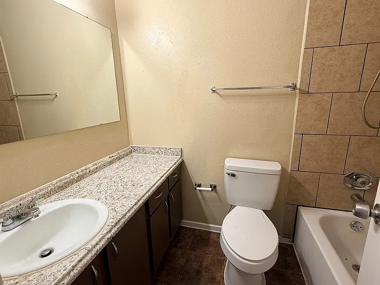 4700 Boulder Dr #1102 — Photo 8