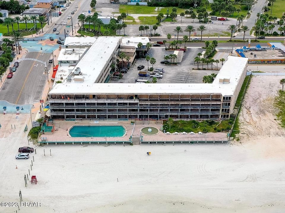 1st image of 219 S Atlantic Ave #415