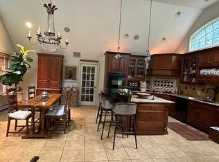 70 Osgood St, Andover, MA 01810