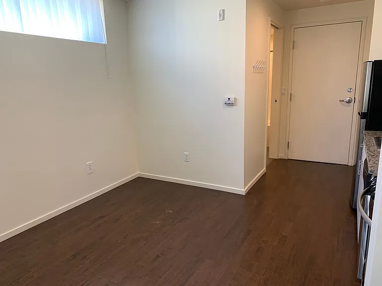 1814 E Denny Way #104 — Photo 3