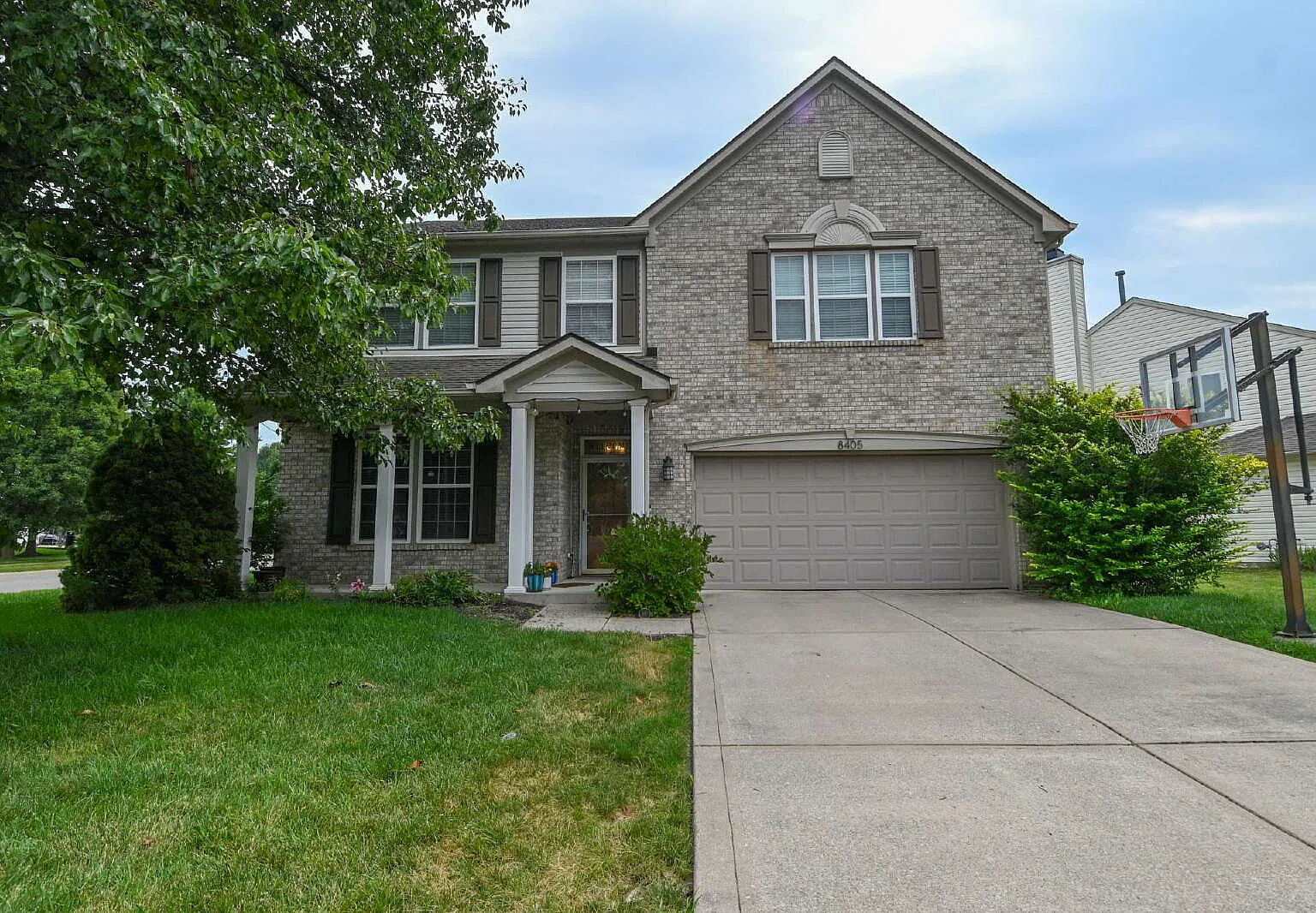 4 bed, 2.5 bath, 2948 sqft, $2,700 — Photo 1