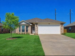 3511 Austin St, Gainesville, TX 76240