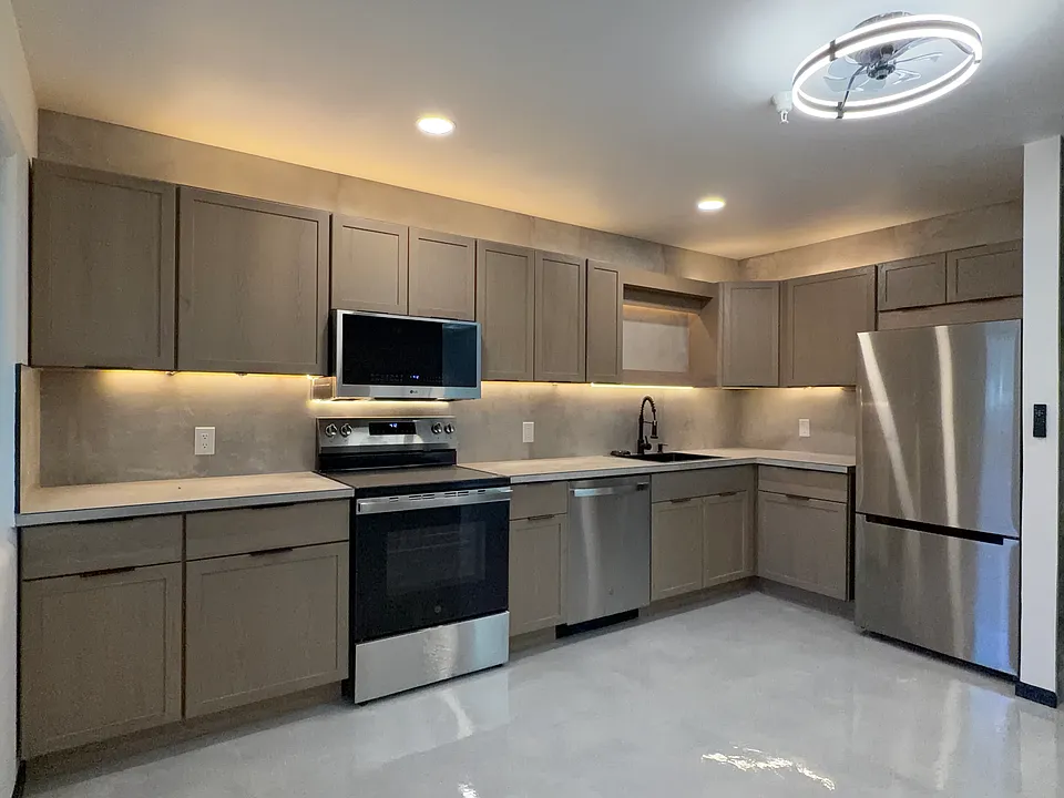 2401 Dolores Way #1